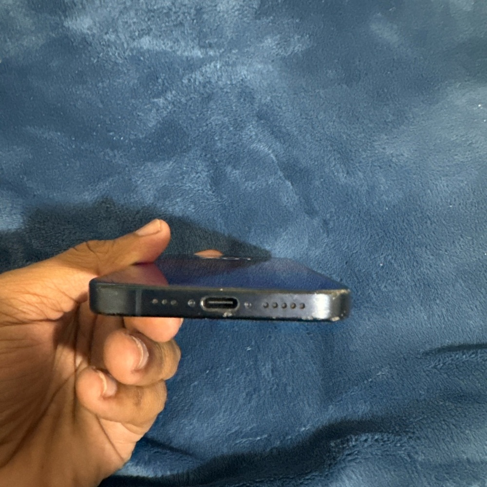 IPHONE 15 PRO 256GB USED BLUE TITANIUM - Picture 4 of 5